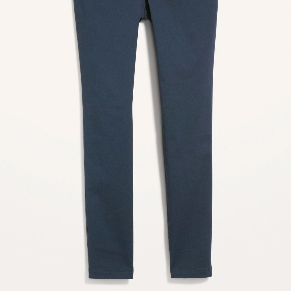 Old Navy Mid-Rise Skinny Everyday Khakis for Women - Picture 5 of 5